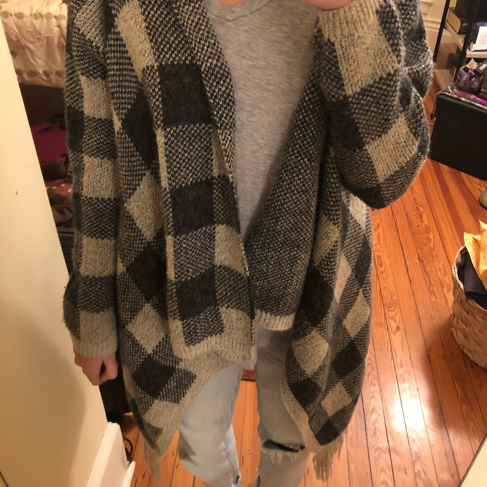 Freeway Plaid Cardigan
